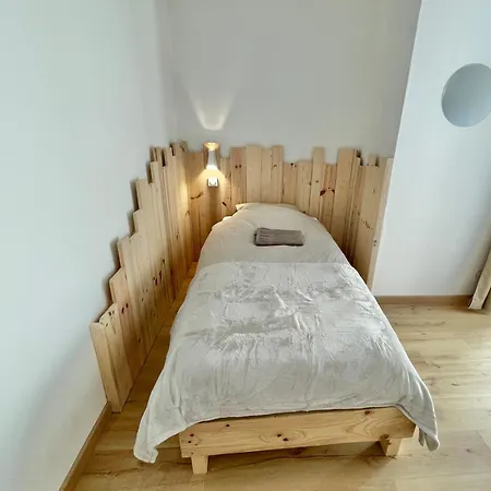 15 Personnes Sauna Et Chalet Le Thillot