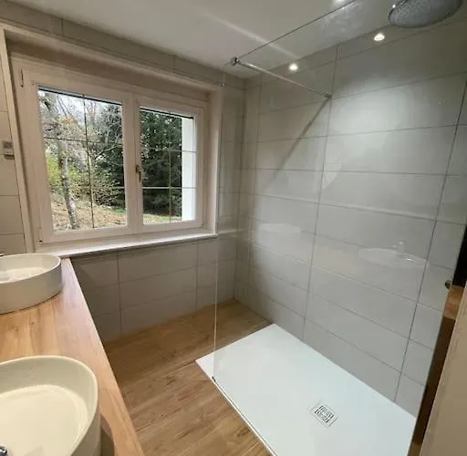 15 Personnes Sauna Et Ле-Тийо