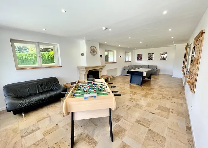 15 Personnes Sauna Et Шале *