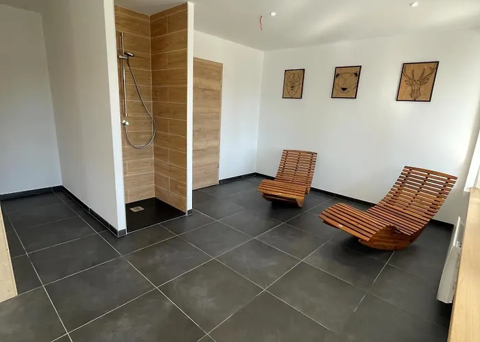 15 Personnes Sauna Et Ле-Тийо